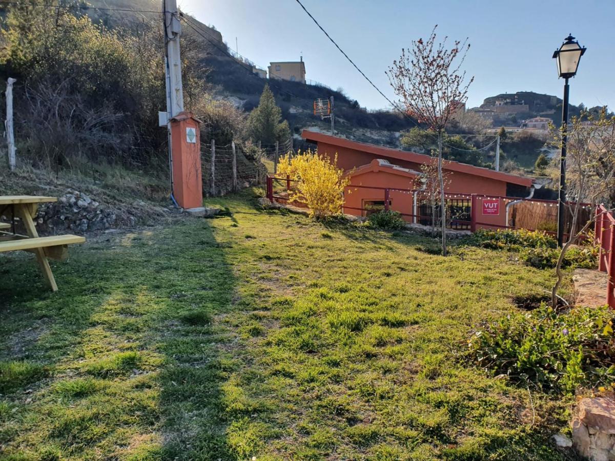Casa Rural Manitoba Luxe Buenache de la Sierra Екстер'єр фото