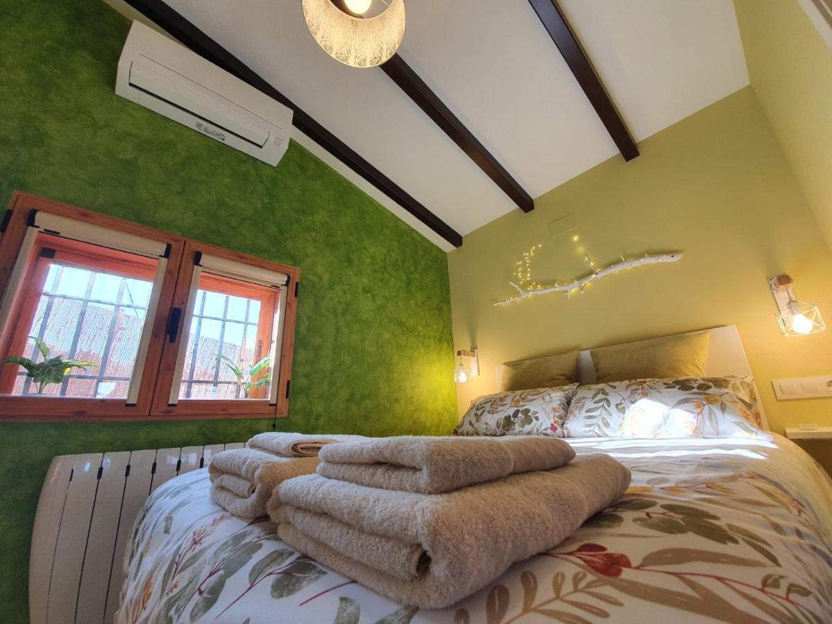 Casa Rural Manitoba Luxe Buenache de la Sierra Екстер'єр фото